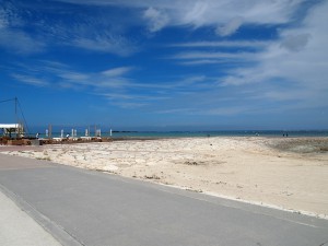 那覇空港から車で15分！沖縄をぎりぎりまで楽しむなら“豊崎美らSUNビーチ”へ