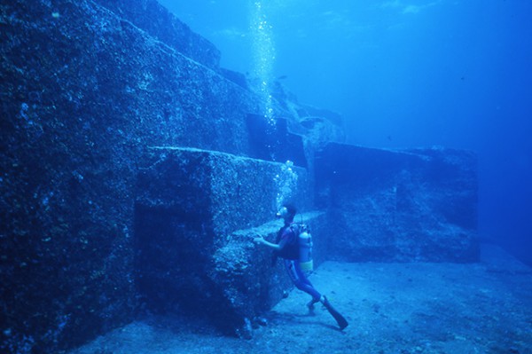 与那国島で謎に包まれた海底遺跡を楽しむ方法３選！